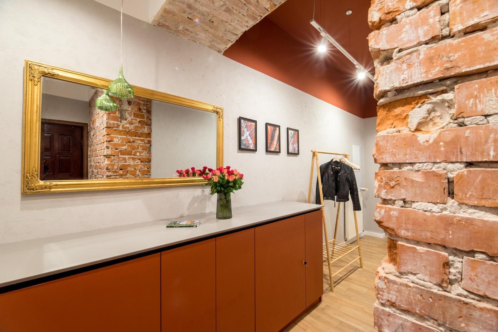 Quiet Luxury On Florianska Apartman Krakkó Kültér fotó